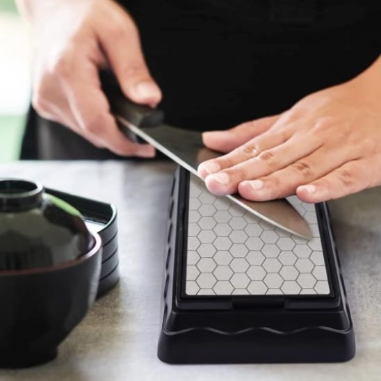 Aiguiseur couteau redonne vie au lames fatiguées