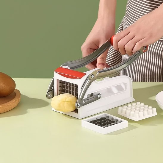 Coupe frite pratique chef tablier rayé 